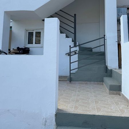 Family House Apartman Keratéa Kültér fotó